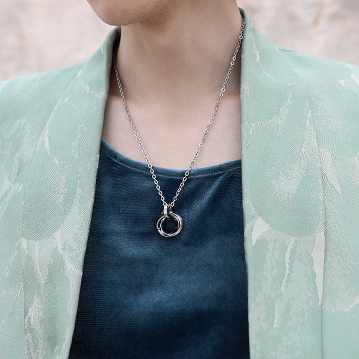 Interlocking Ring Necklace